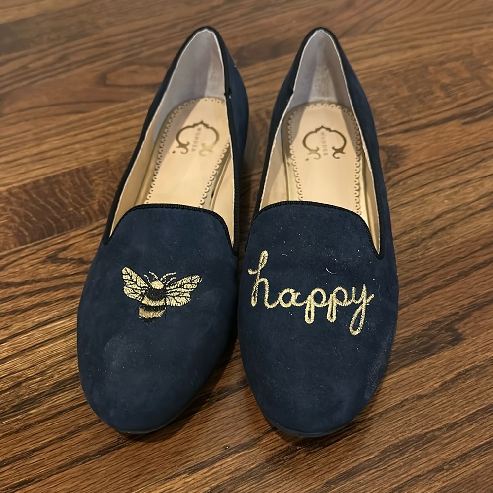 Bee Happy navy suede flats.  Brand is Wonder. Size is 7M.